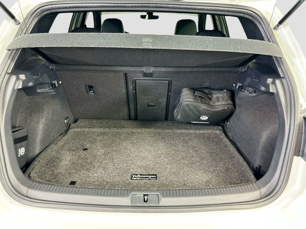 Used 2019 Volkswagen Golf R 4-Door image 27