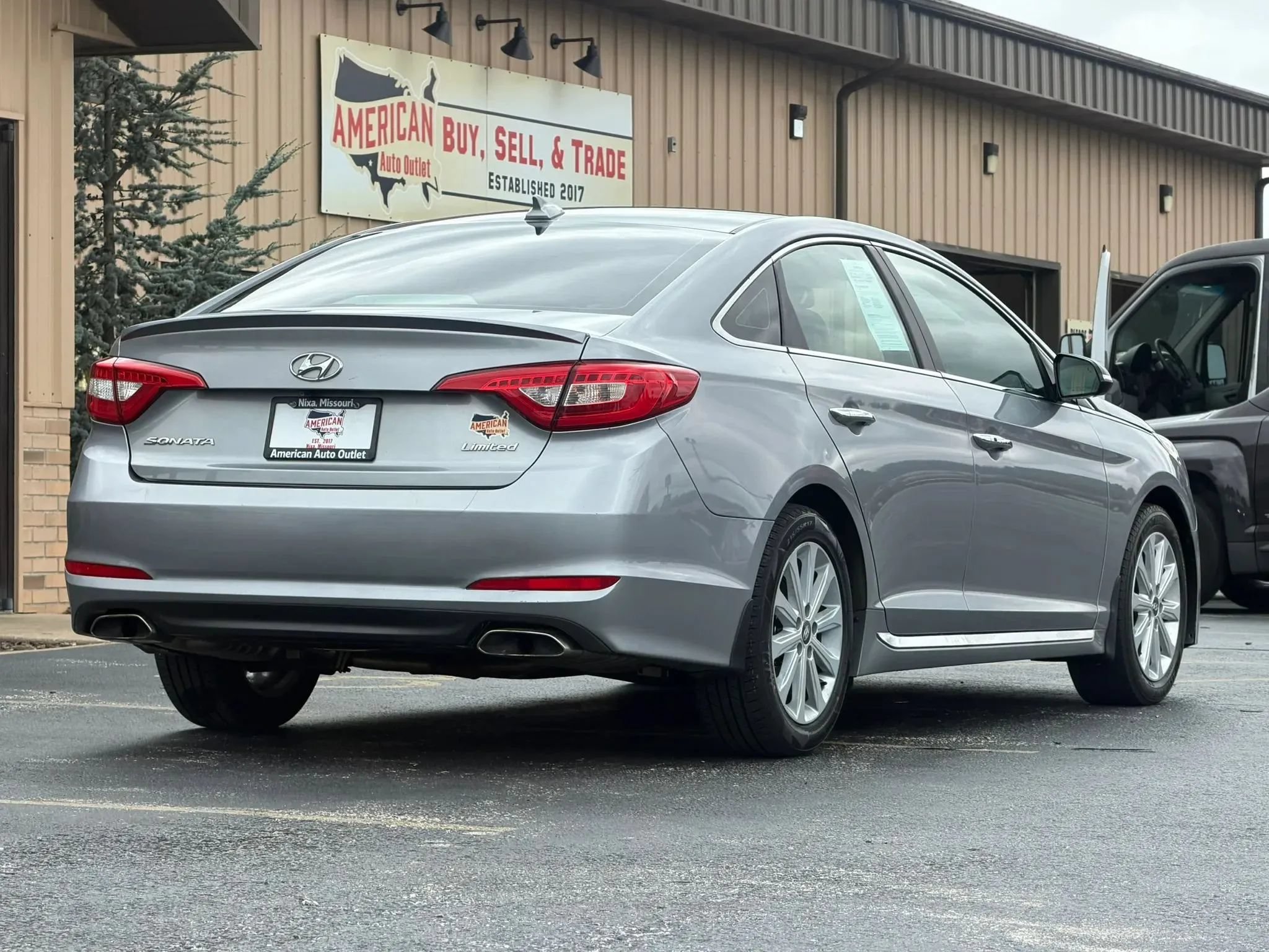 Used 2017 Hyundai Sonata Limited FWD image 36