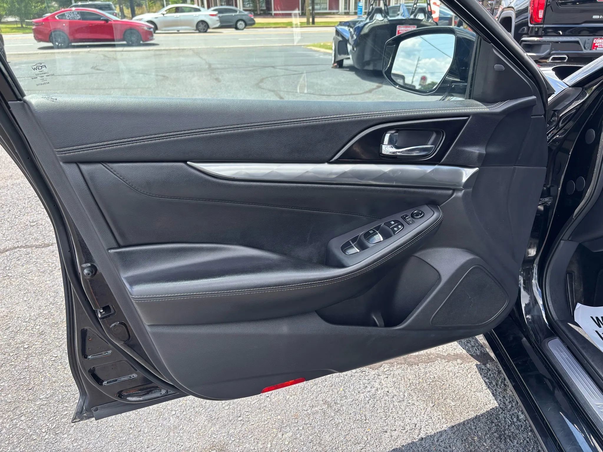 Used 2020 Nissan Maxima 3.5 SV w/ Floor Mat Group FWD image 22