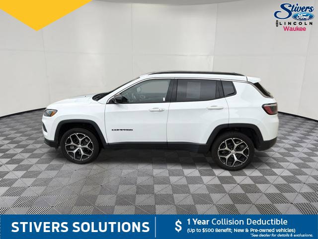 Used 2024 Jeep Compass Latitude AWD/4WD image 10
