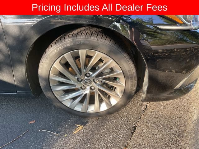 Used 2019 Lexus ES 300h w/ Accessory Package 2 FWD image 13