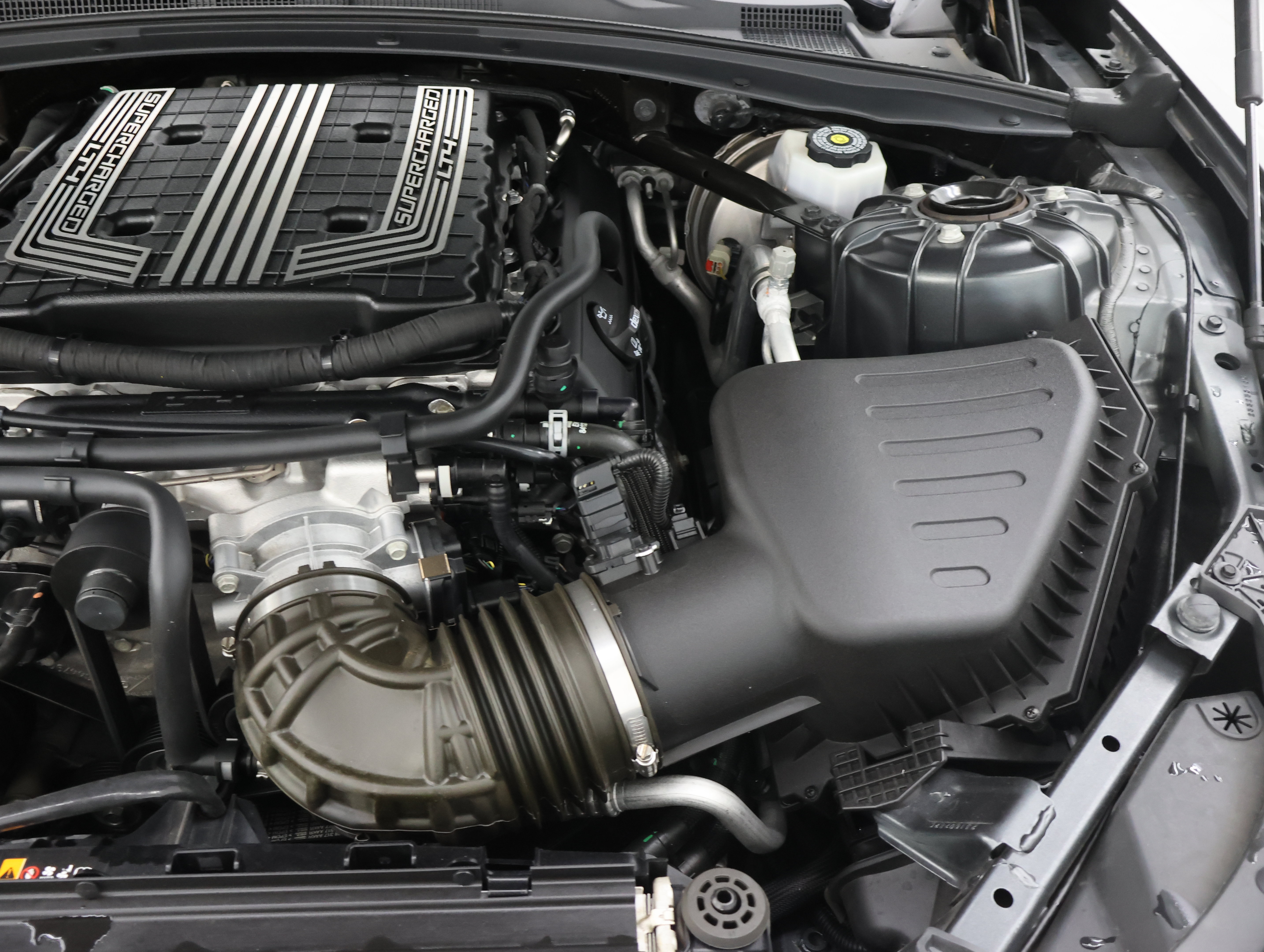 Used 2017 Chevrolet Camaro ZL1 RWD image 17