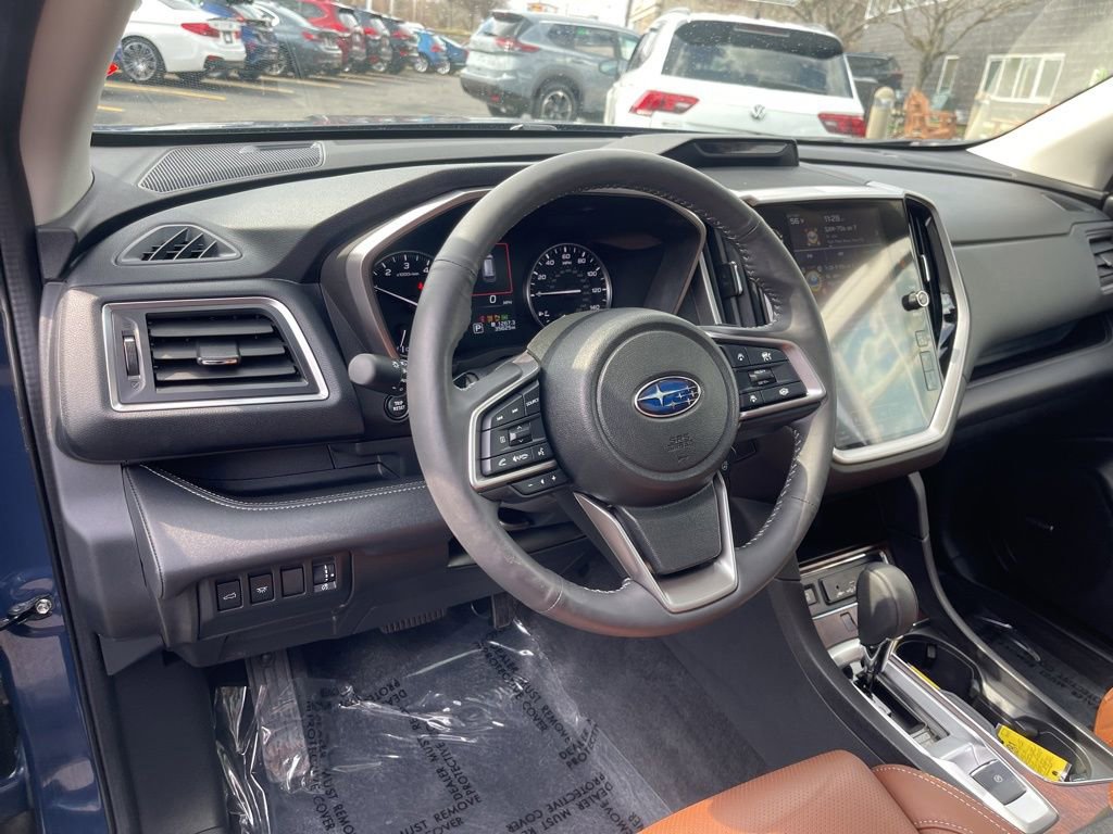 Used 2023 Subaru Ascent Touring w/ Popular Package #2A image 10