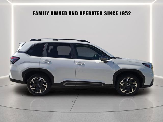Certified 2025 Subaru Forester Limited image 2