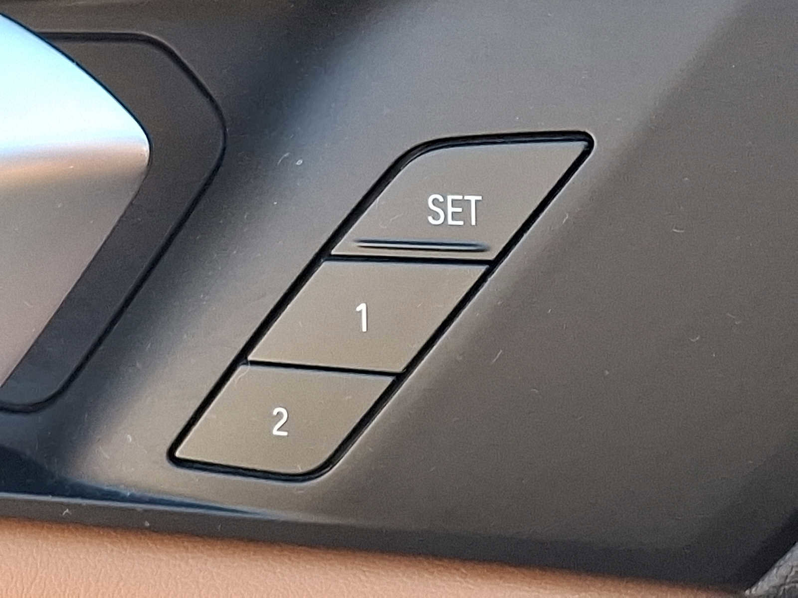 Certified 2023 BMW X5 xDrive40i w/ M Sport Package image 26