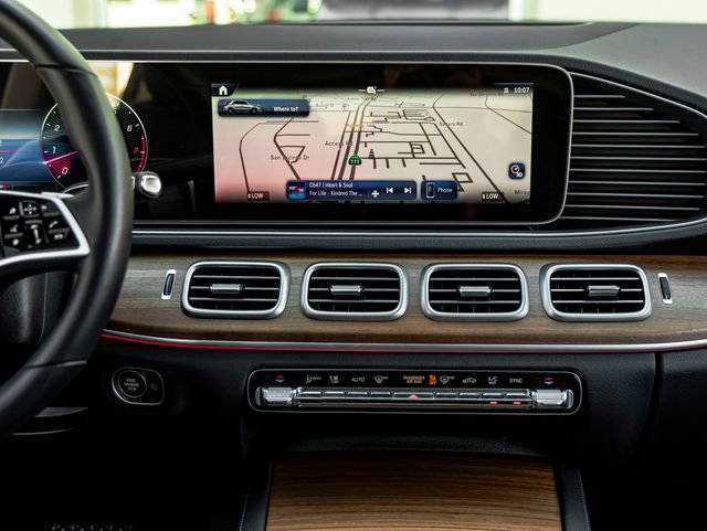 Used 2025 Mercedes-Benz GLE 350 4MATIC image 20