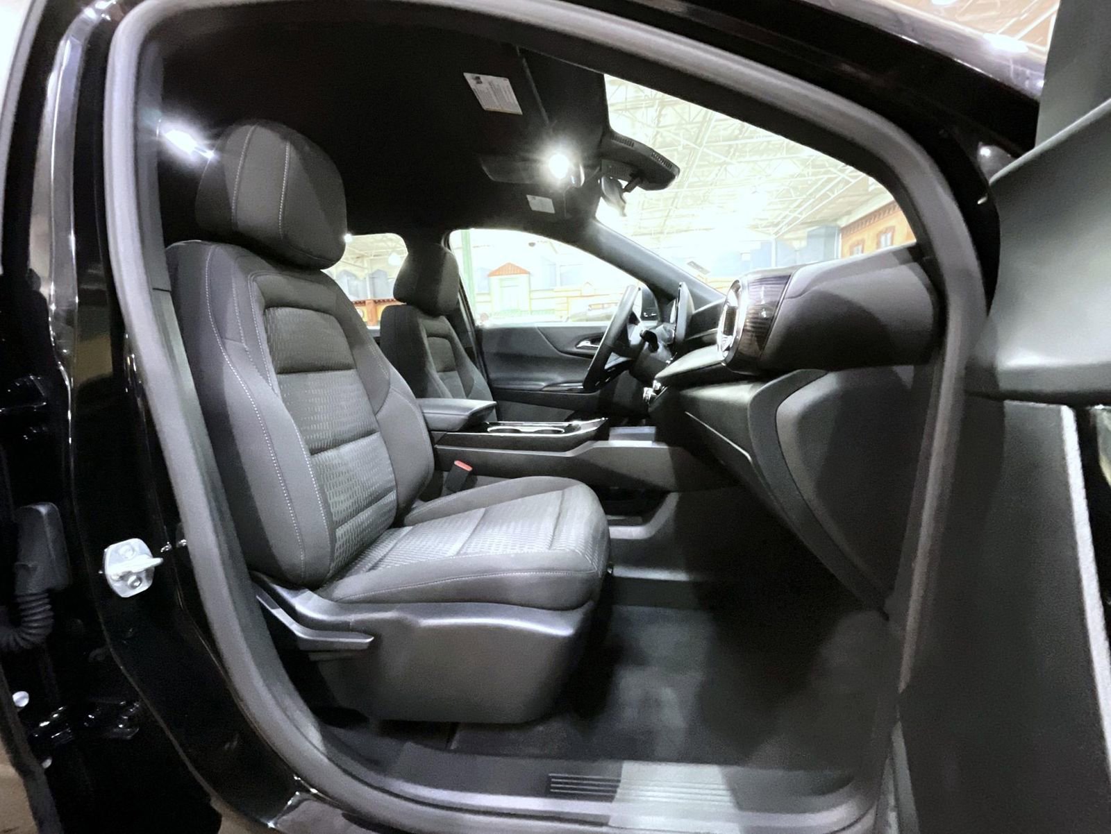 Certified 2025 Chevrolet Equinox LT image 15