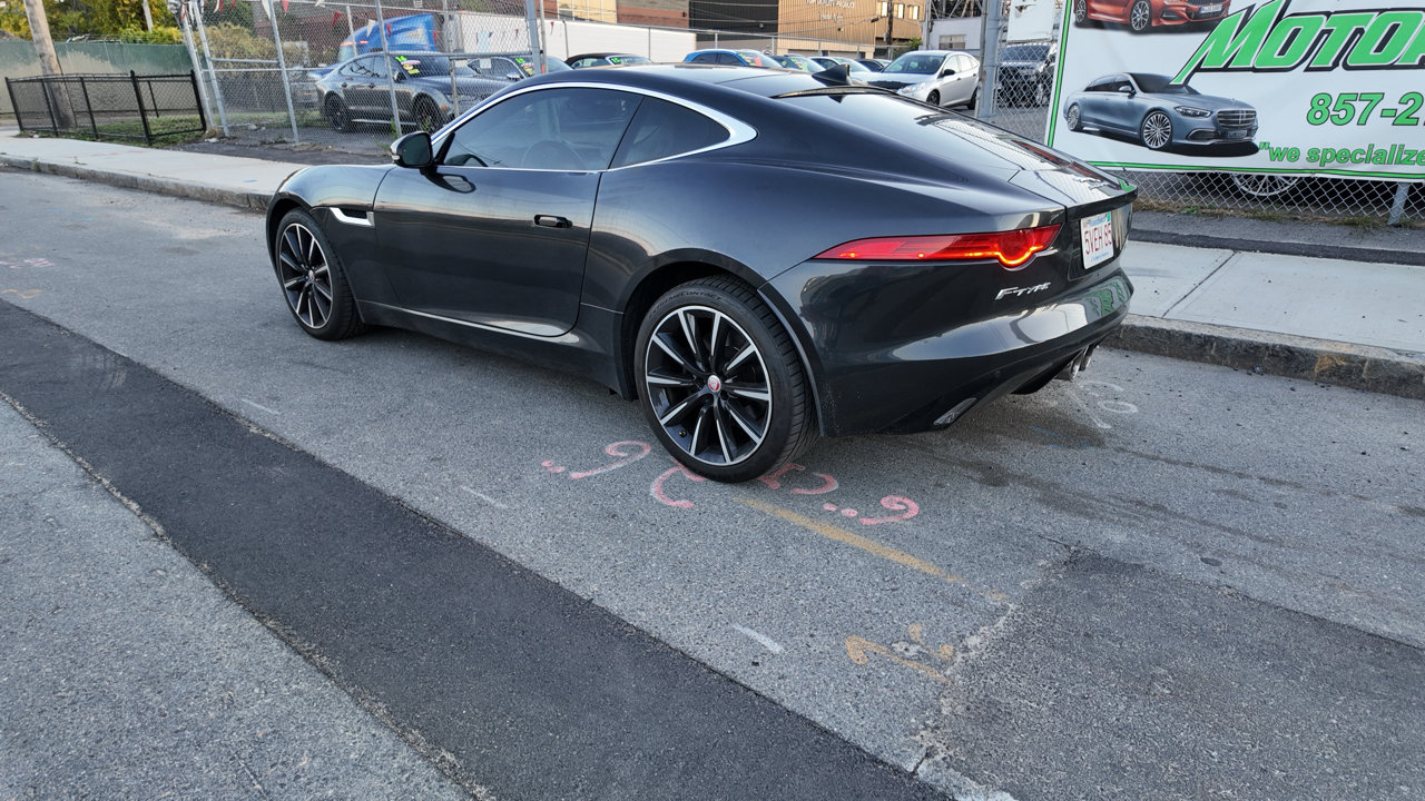 Used 2016 Jaguar F-TYPE S image 5