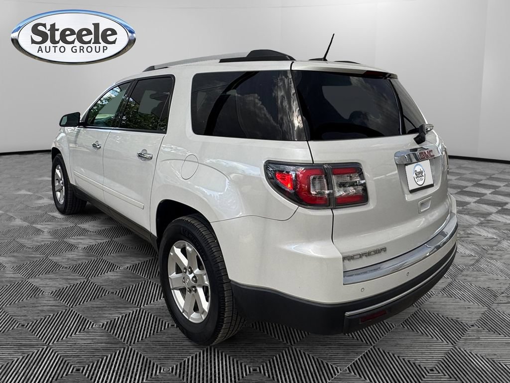 Used 2016 GMC Acadia SLE FWD image 3