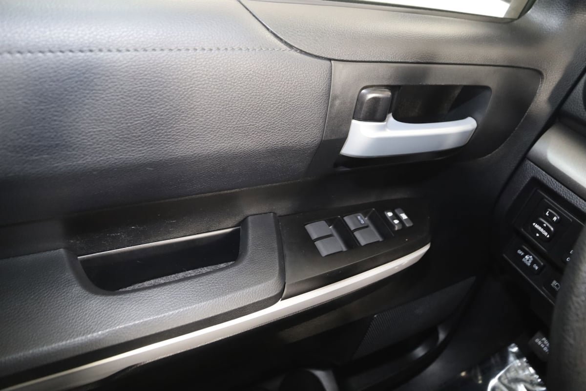 Used 2021 Toyota Tundra SR5 w/ Trail Edition image 32