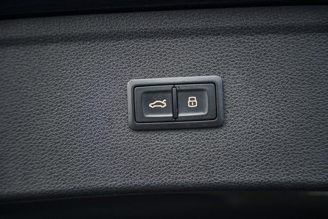 Used 2018 Audi Q5 2.0T Premium Plus image 11