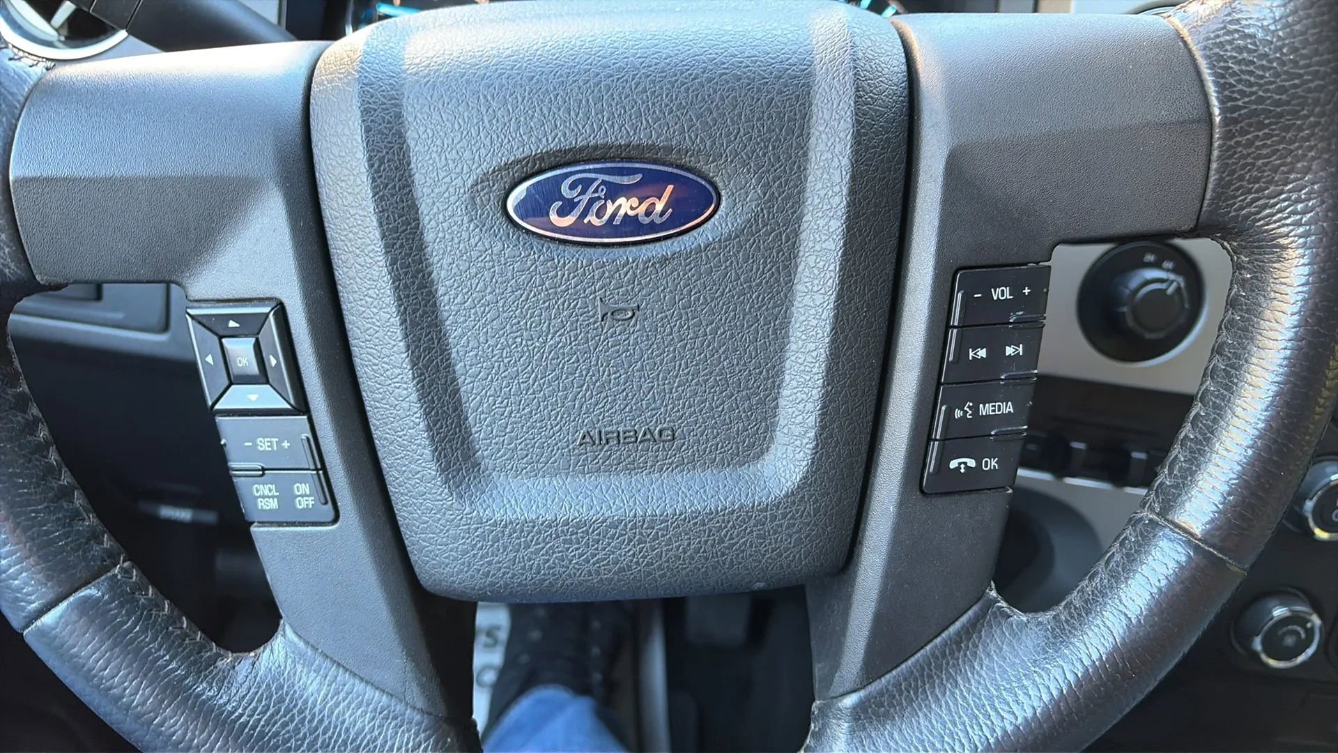 Used 2013 Ford F150 XLT w/ Luxury Equipment Group image 51