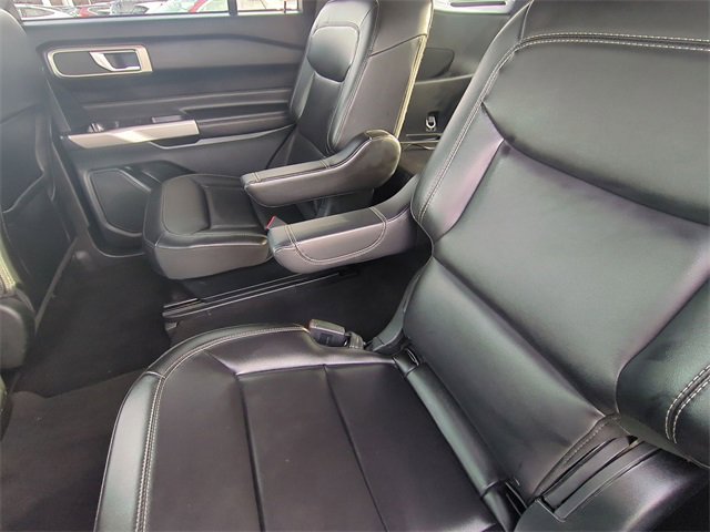 Used 2023 Ford Explorer XLT w/ Equipment Group 202A image 29