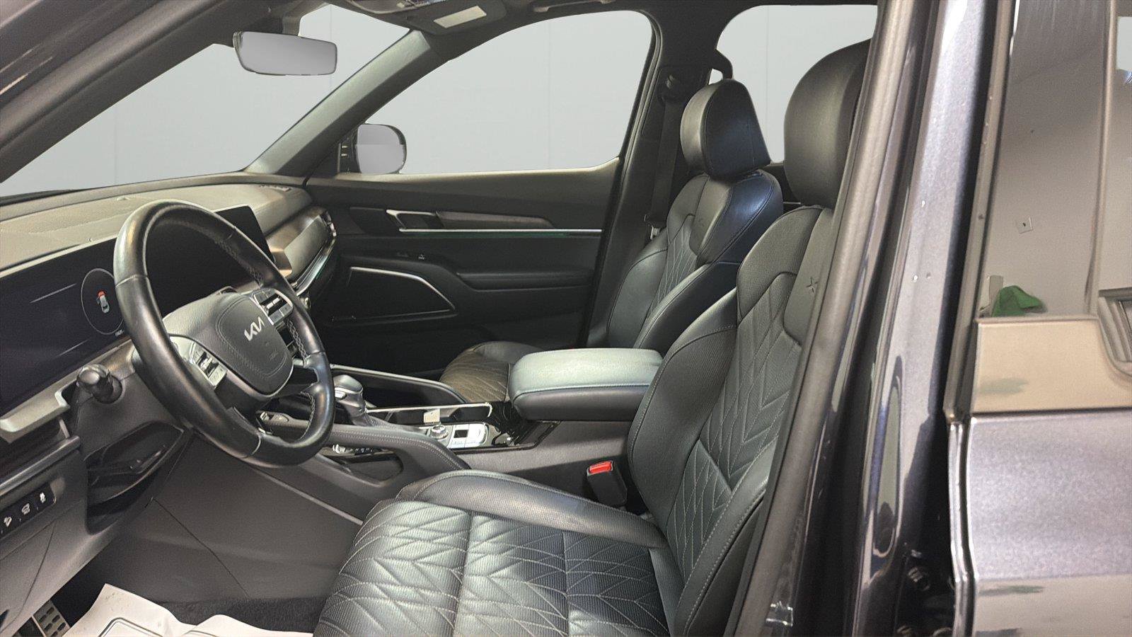 Used 2025 Kia Telluride SX X-Line AWD/4WD image 10