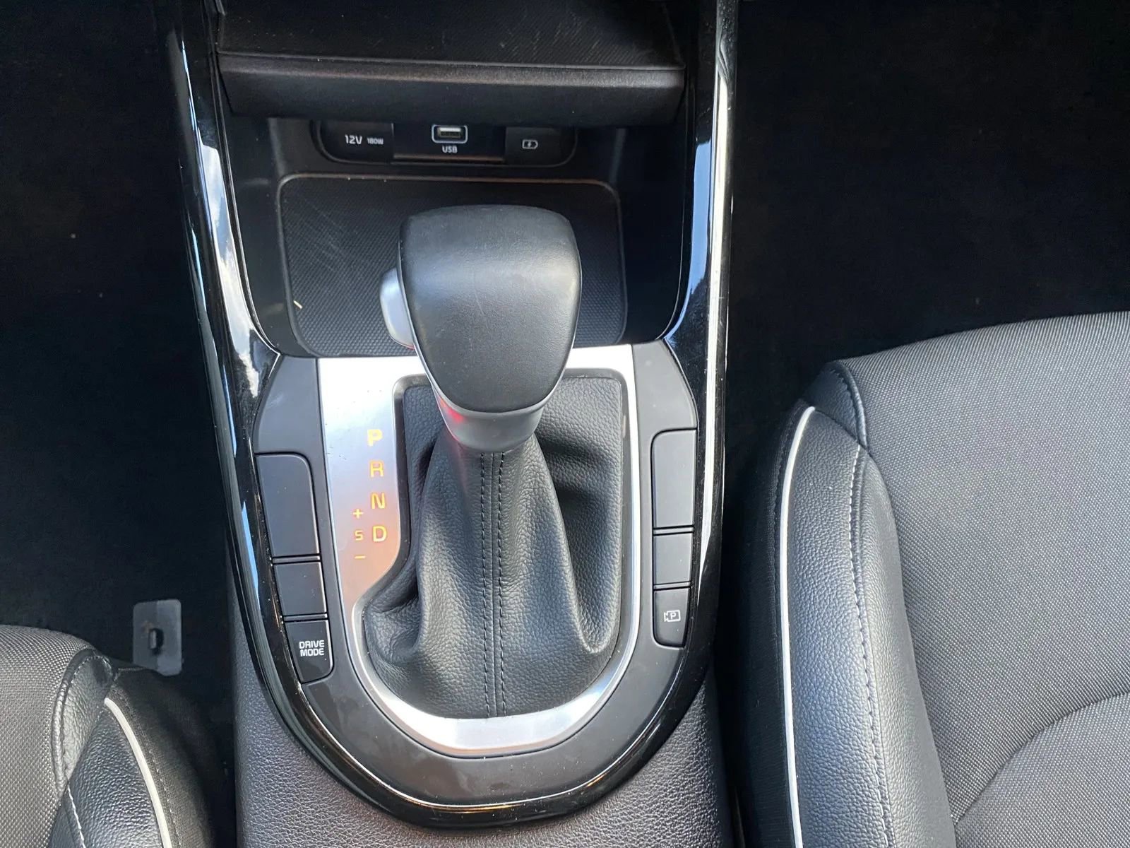 Used 2024 Kia Forte GT-Line image 16