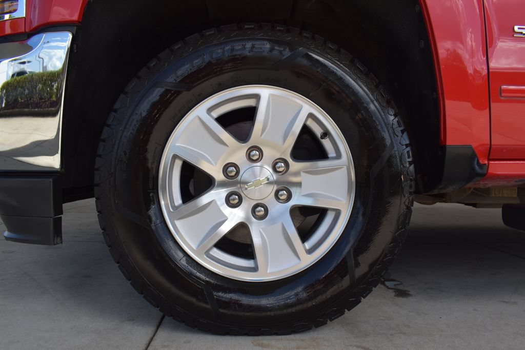 Used 2018 Chevrolet Silverado 1500 LT w/ LT Fleet Plus Package AWD/4WD image 14