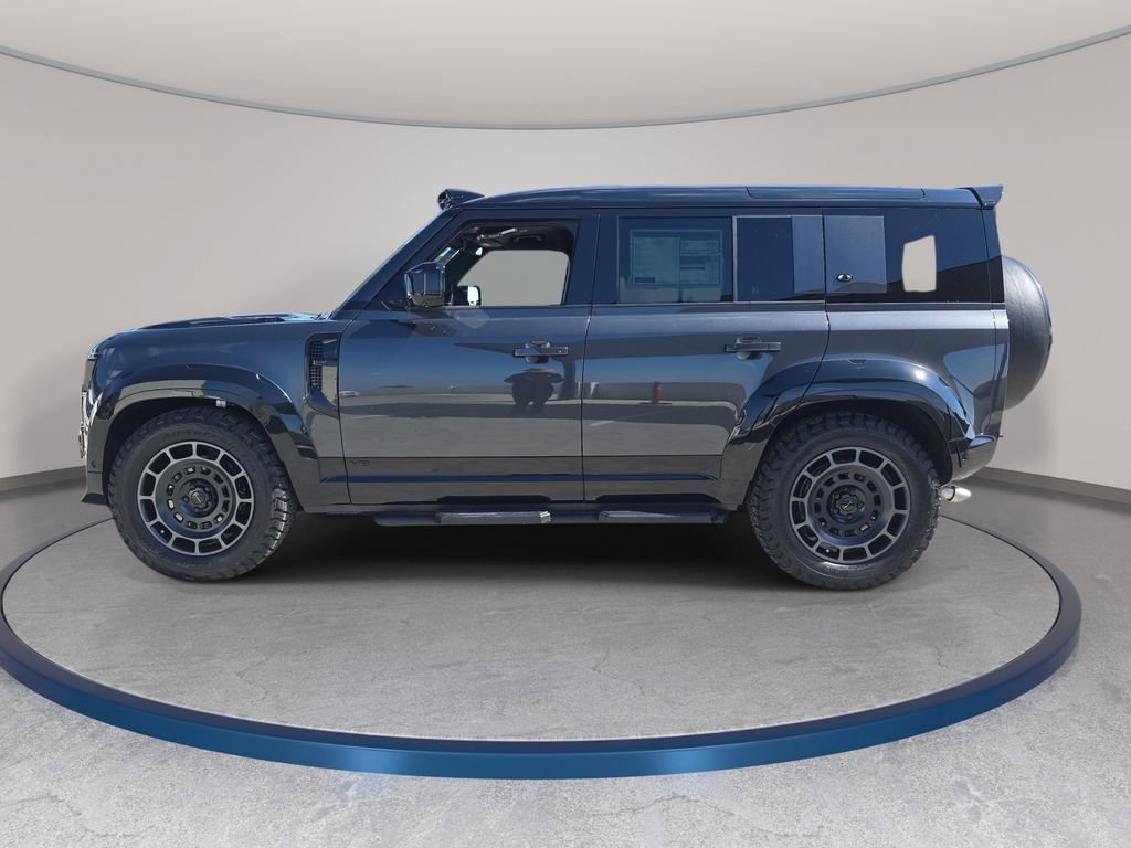 New 2026 Land Rover Defender 110 V8 AWD/4WD image 8