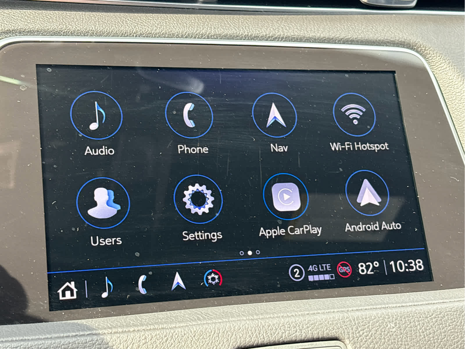 Certified 2021 Cadillac XT4 Sport w/ Enhanced Visibility Package AWD/4WD image 12