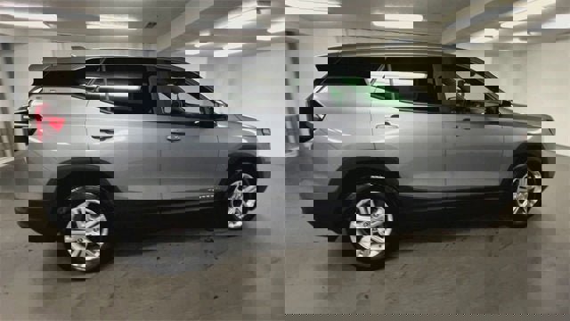 Certified 2024 GMC Terrain SLE image 9