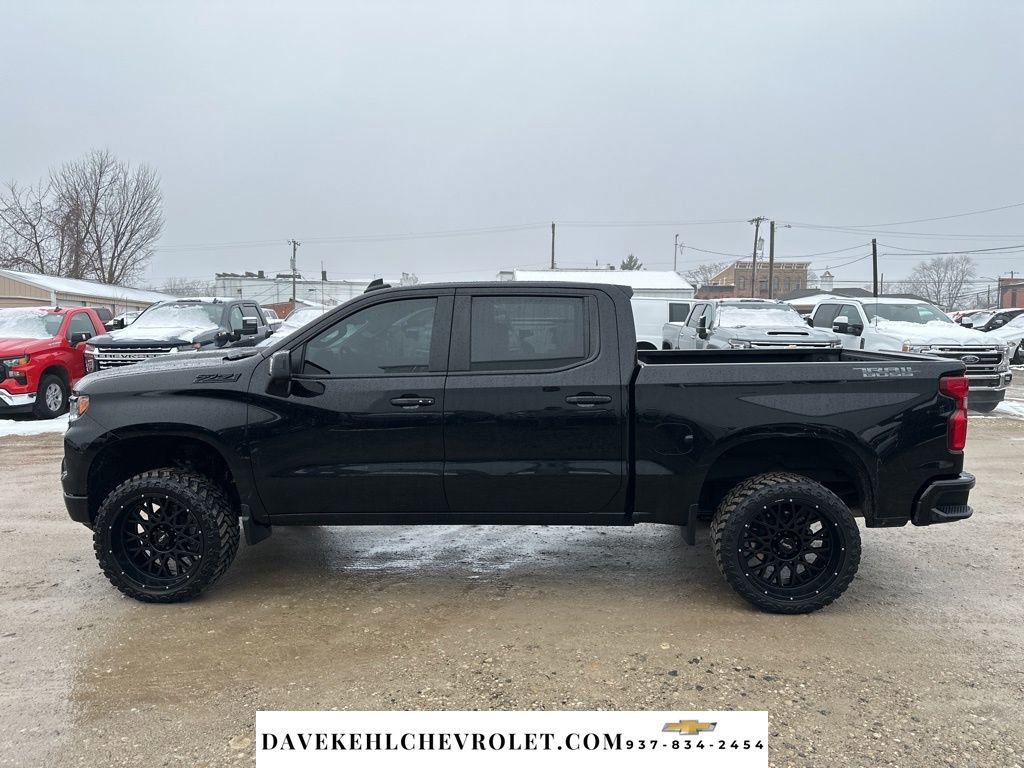 Used 2023 Chevrolet Silverado 1500 LT Trail Boss w/ LT Trail Boss Premium Package image 2
