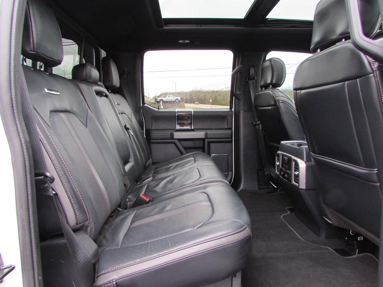 Used 2022 Ford F250 Platinum w/ Tremor Off-Road Package image 19