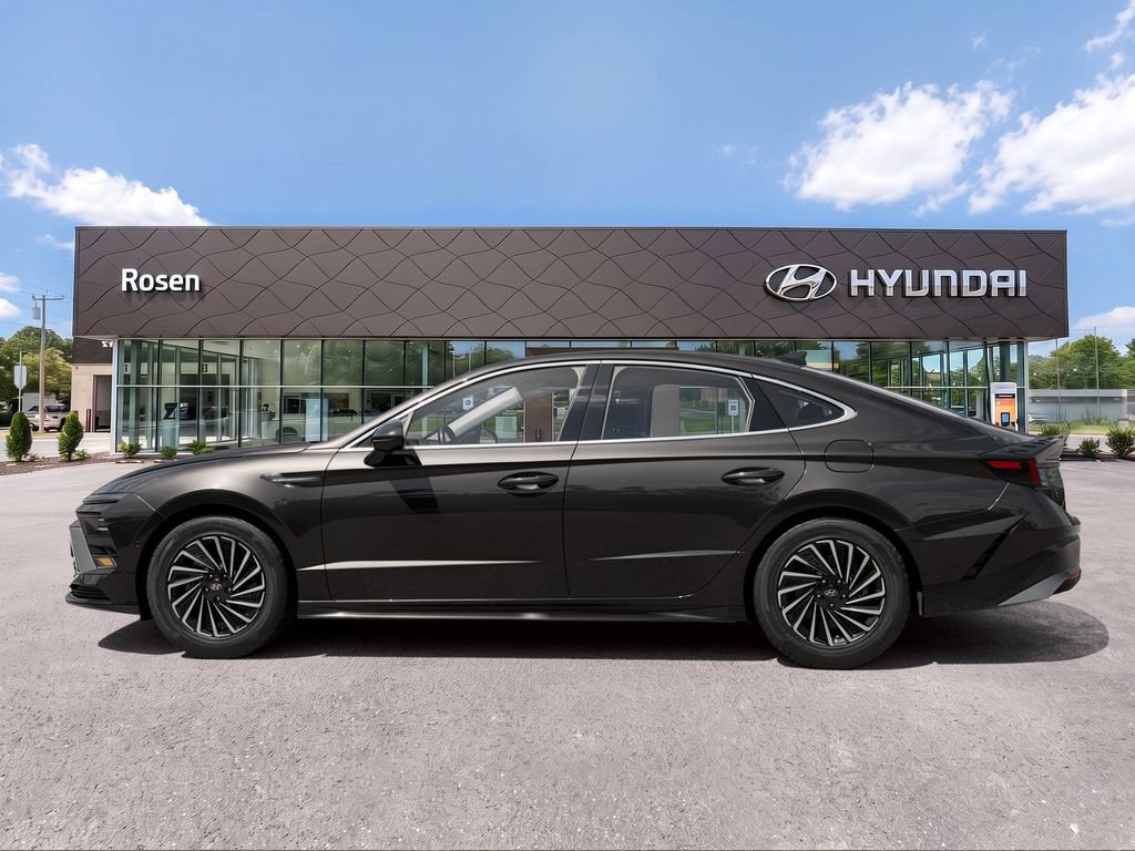 New 2026 Hyundai Sonata Limited FWD image 15