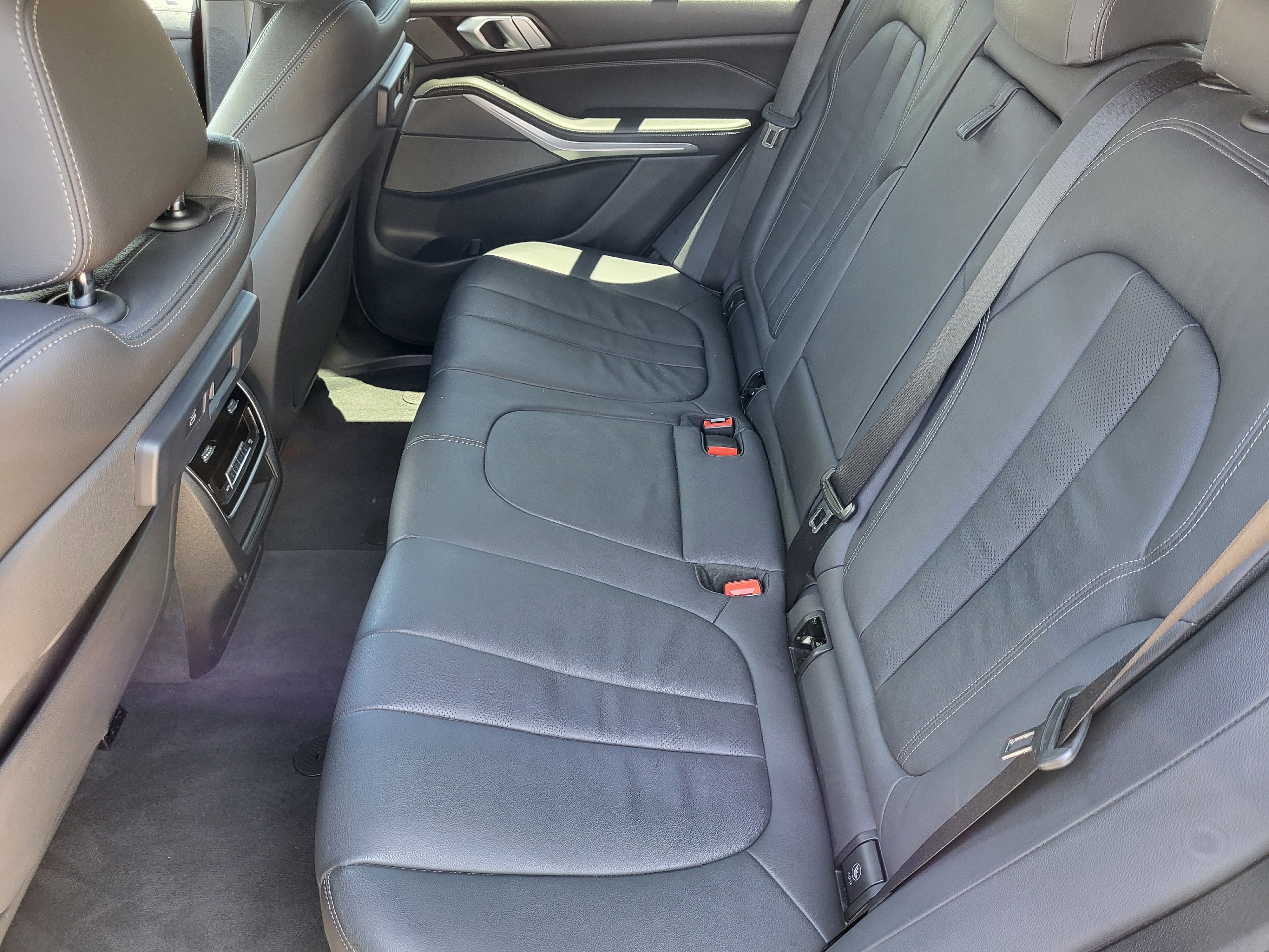 Used 2021 BMW X5 xDrive45e w/ Premium Package AWD/4WD image 37