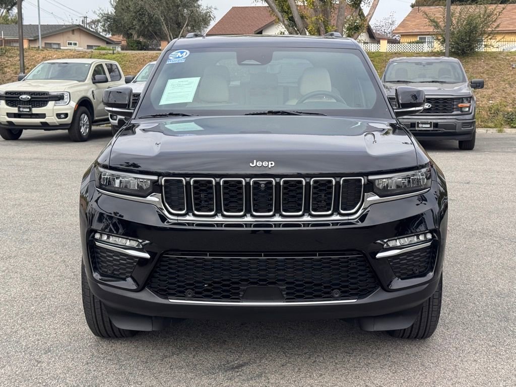 Used 2023 Jeep Grand Cherokee Limited w/ Luxury Tech Group II image 6