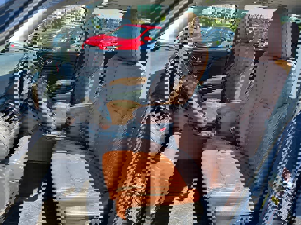 Used 2023 Subaru Ascent Touring image 11