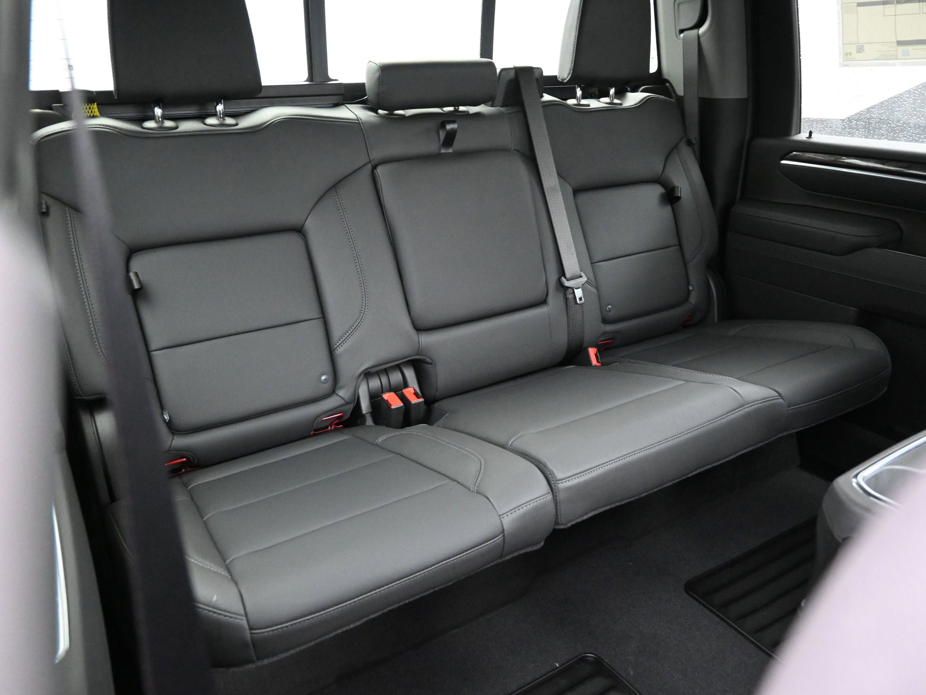 New 2026 Chevrolet Silverado 2500 LTZ w/ LTZ Plus Package AWD/4WD image 29