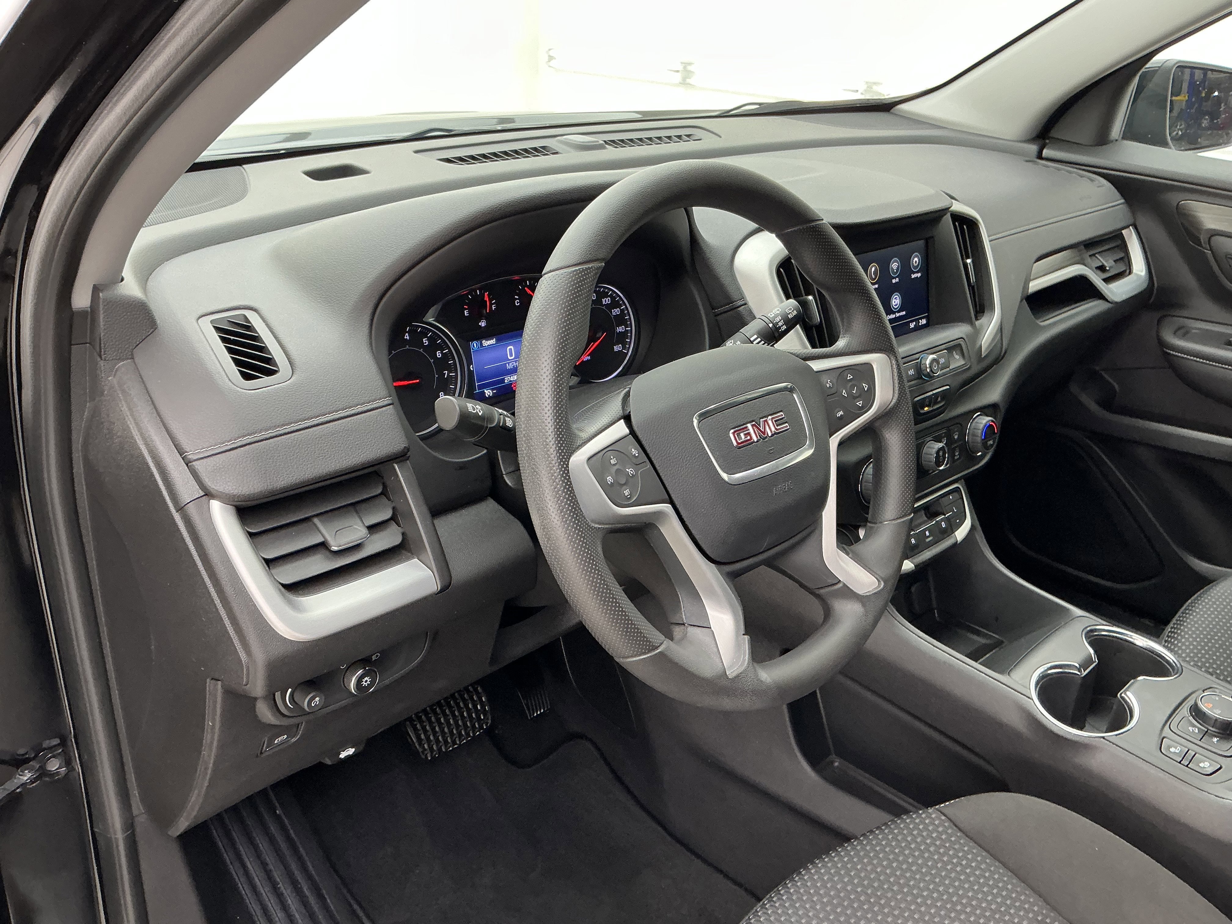 Used 2022 GMC Terrain SLE w/ Driver Convenience Package image 13
