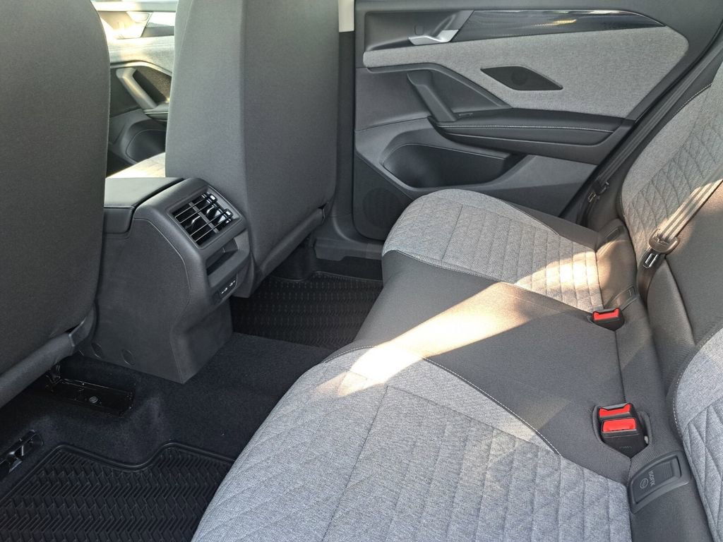 New 2025 Volkswagen Tiguan S image 21