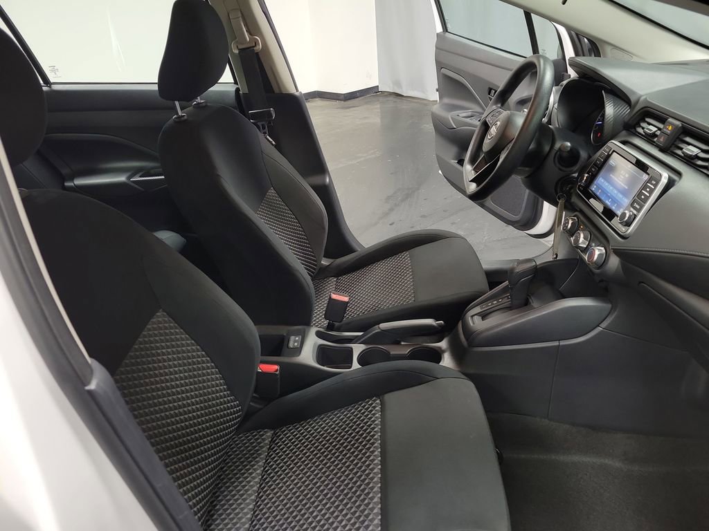 Used 2024 Nissan Versa S w/ Trunk Package image 22