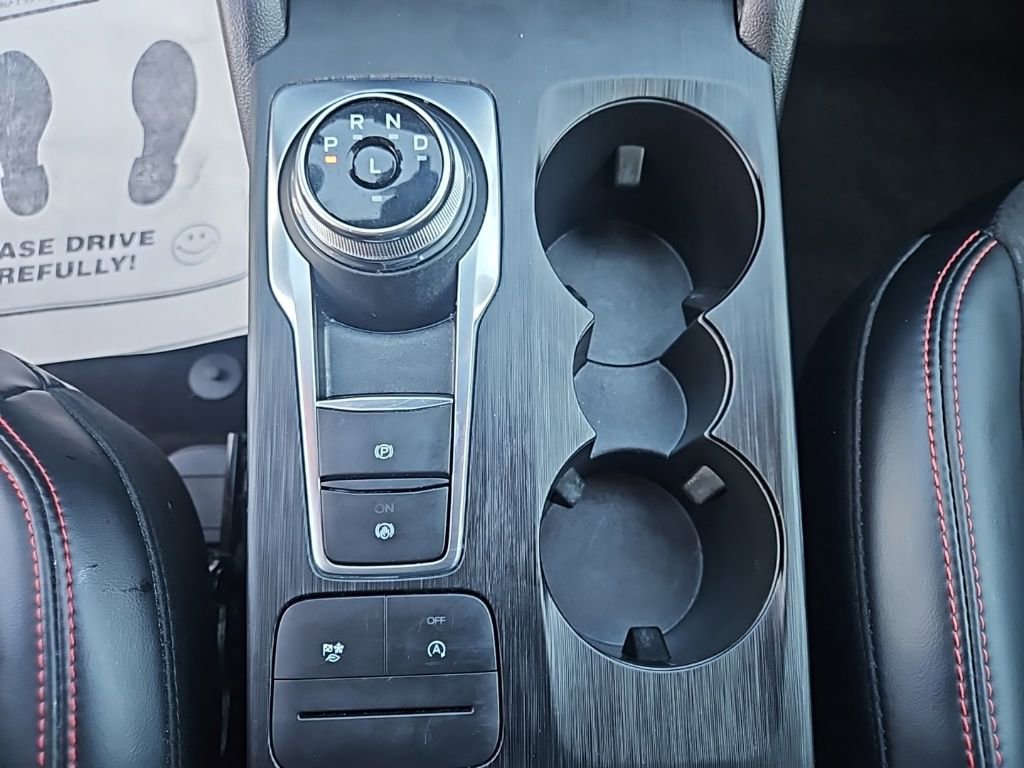 Used 2025 Ford Escape ST-Line image 24