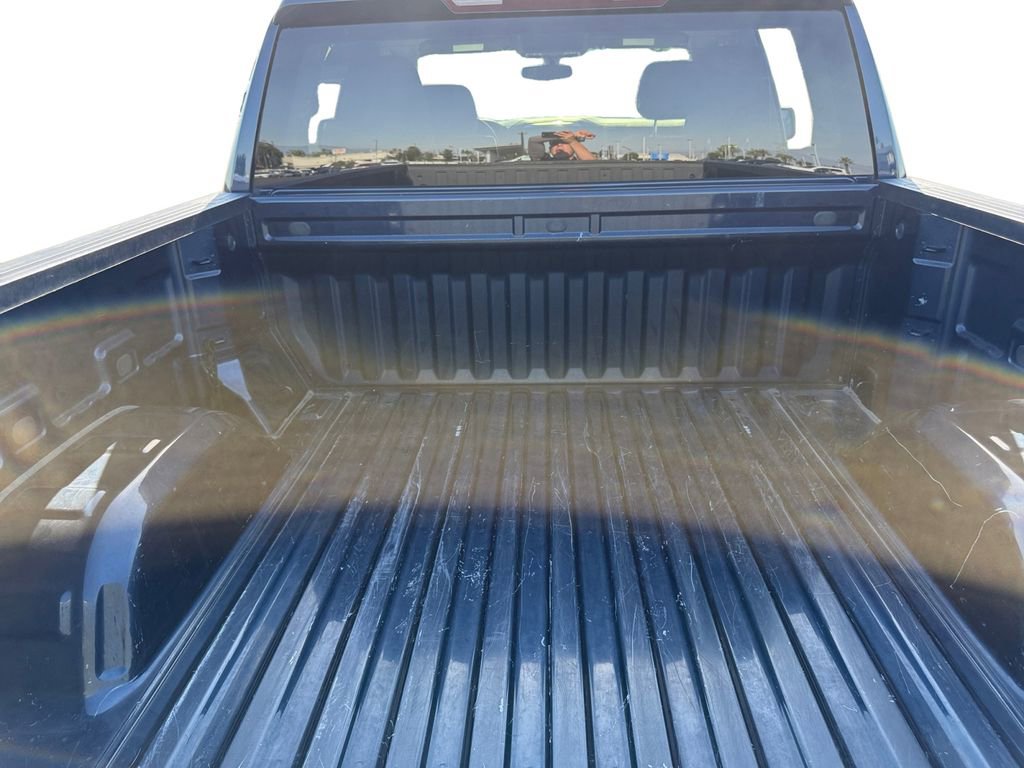 Used 2021 Chevrolet Silverado 1500 LT RWD image 19