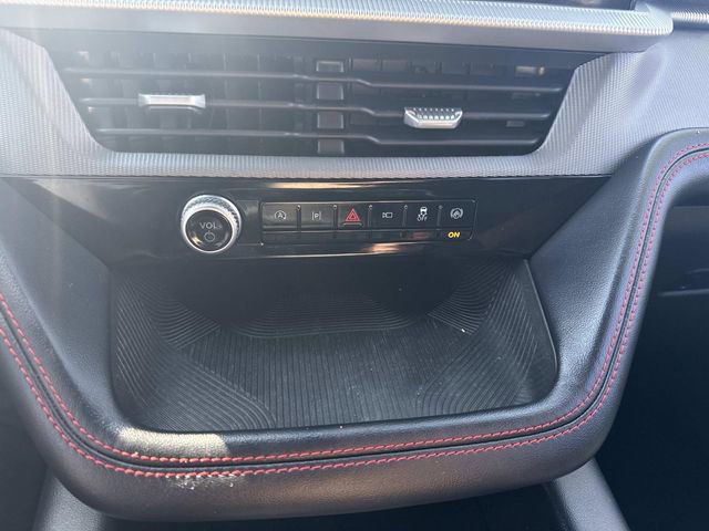 Used 2025 Ford Explorer ST-Line image 29