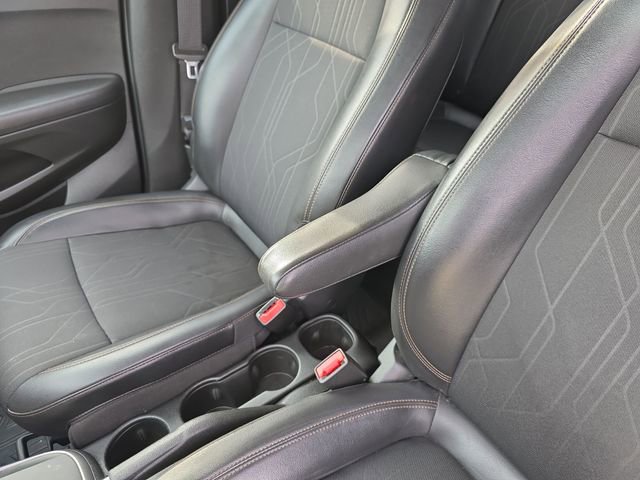 Certified 2019 Chevrolet Trax LT w/ LT Convenience Package AWD/4WD image 22