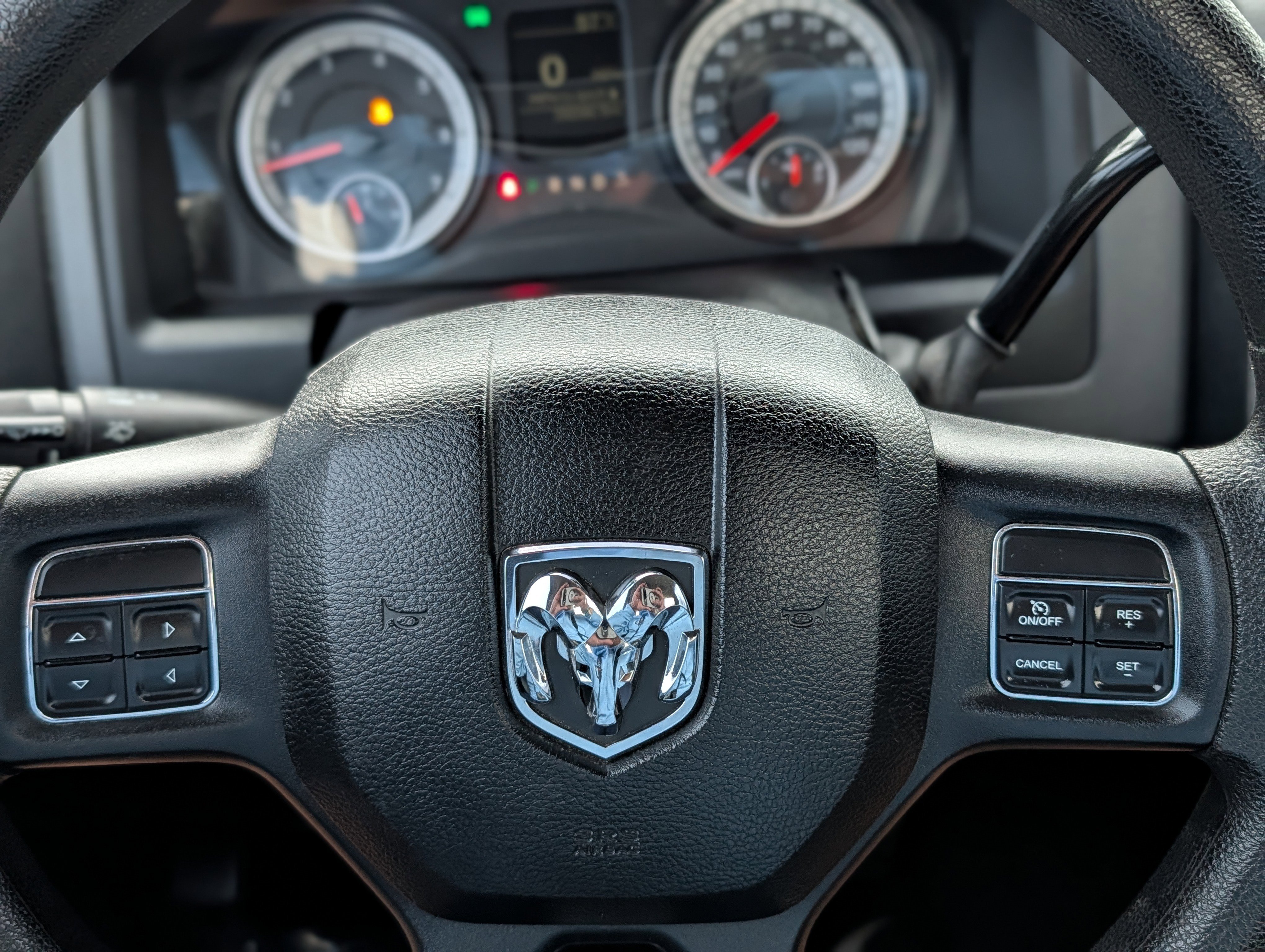 Used 2016 RAM 2500 Tradesman w/ Power & Remote Entry Group image 15