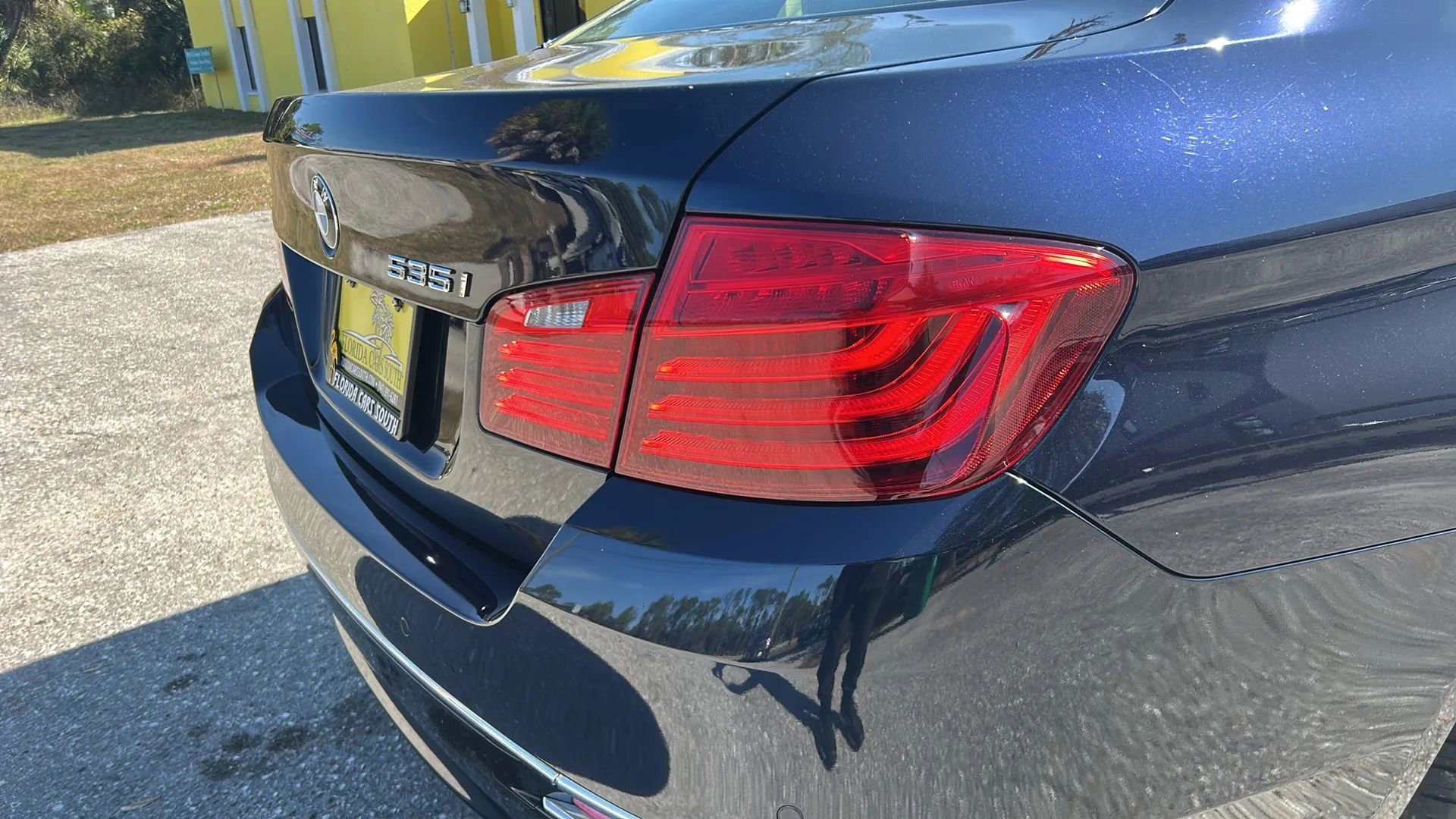 Used 2016 BMW 535i Sedan w/ Luxury Line image 8