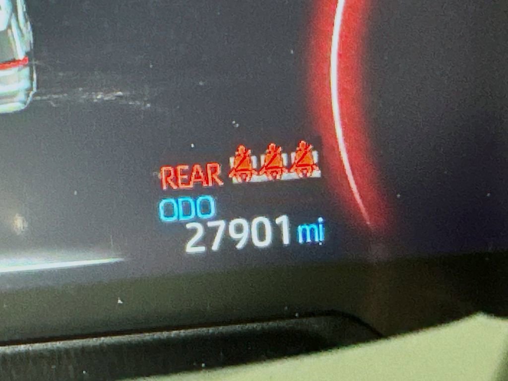 Used 2023 Toyota RAV4 LE FWD image 34