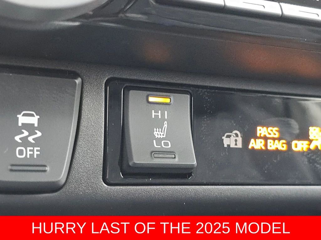 New 2025 Toyota RAV4 XLE image 6