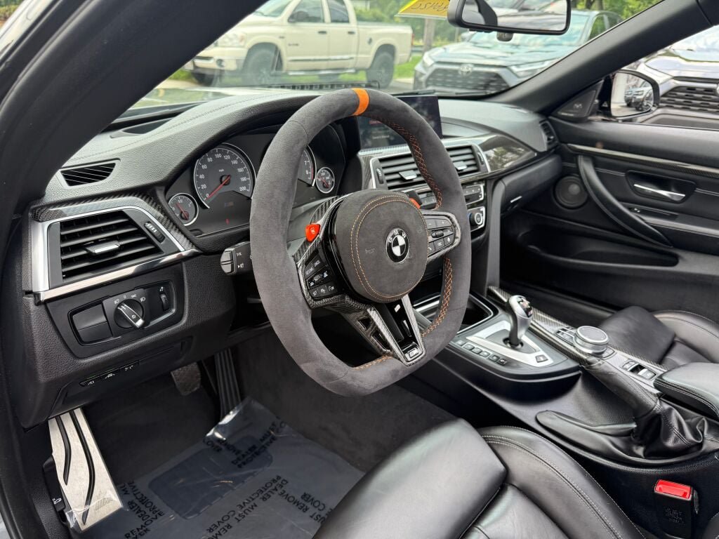 Used 2020 BMW M4 Convertible w/ Competition Package RWD image 19