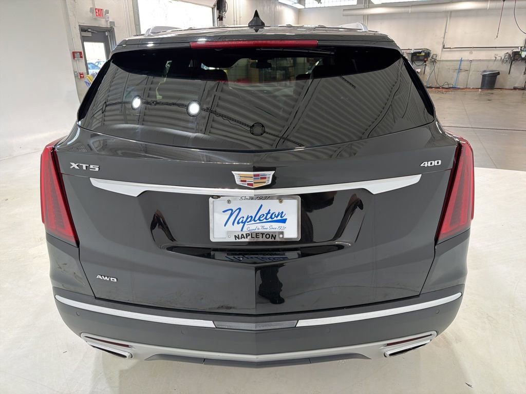 Used 2023 Cadillac XT5 Premium Luxury image 7