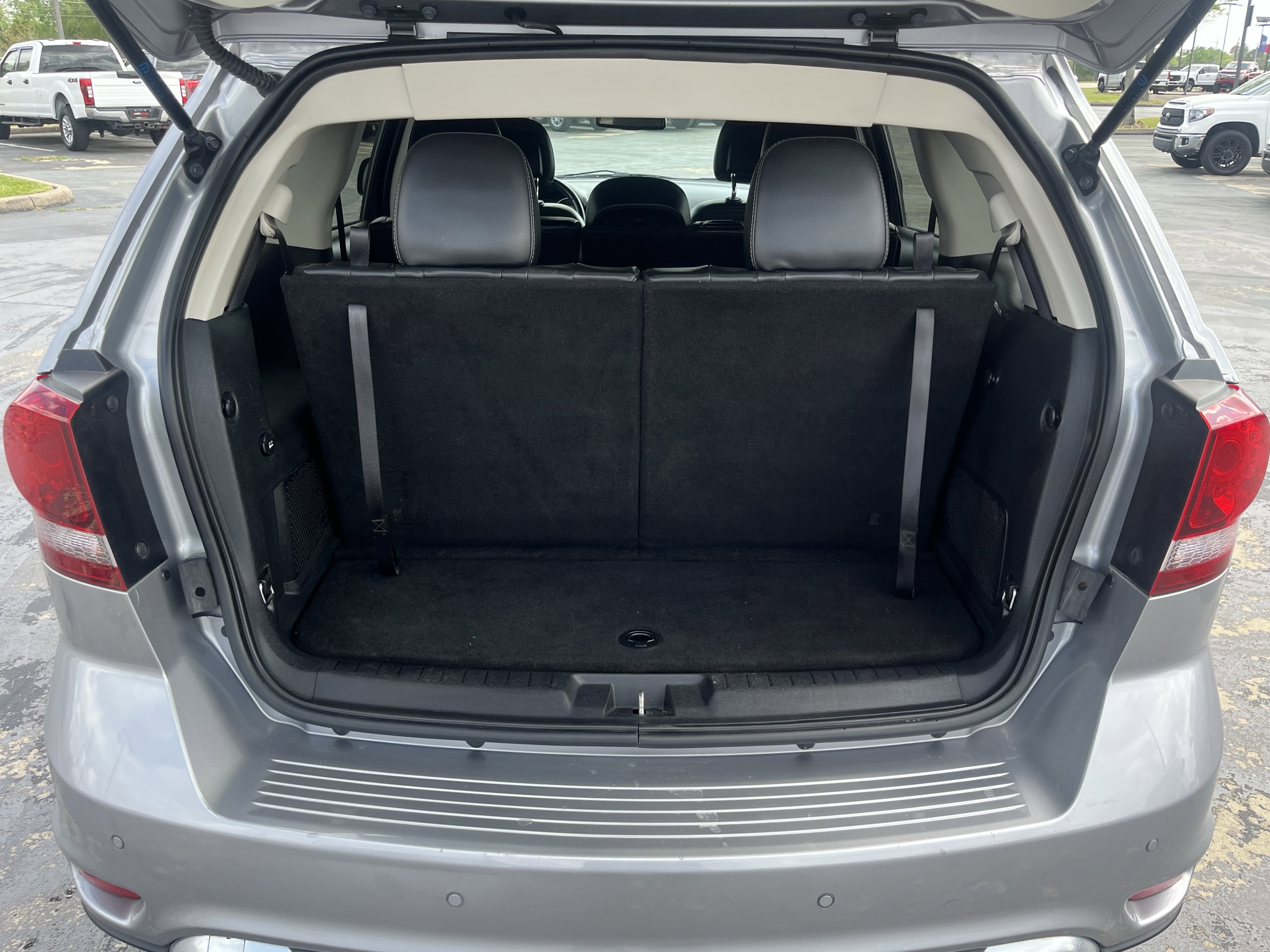 Used 2020 Dodge Journey Crossroad w/ Popular Equipment Group image 13