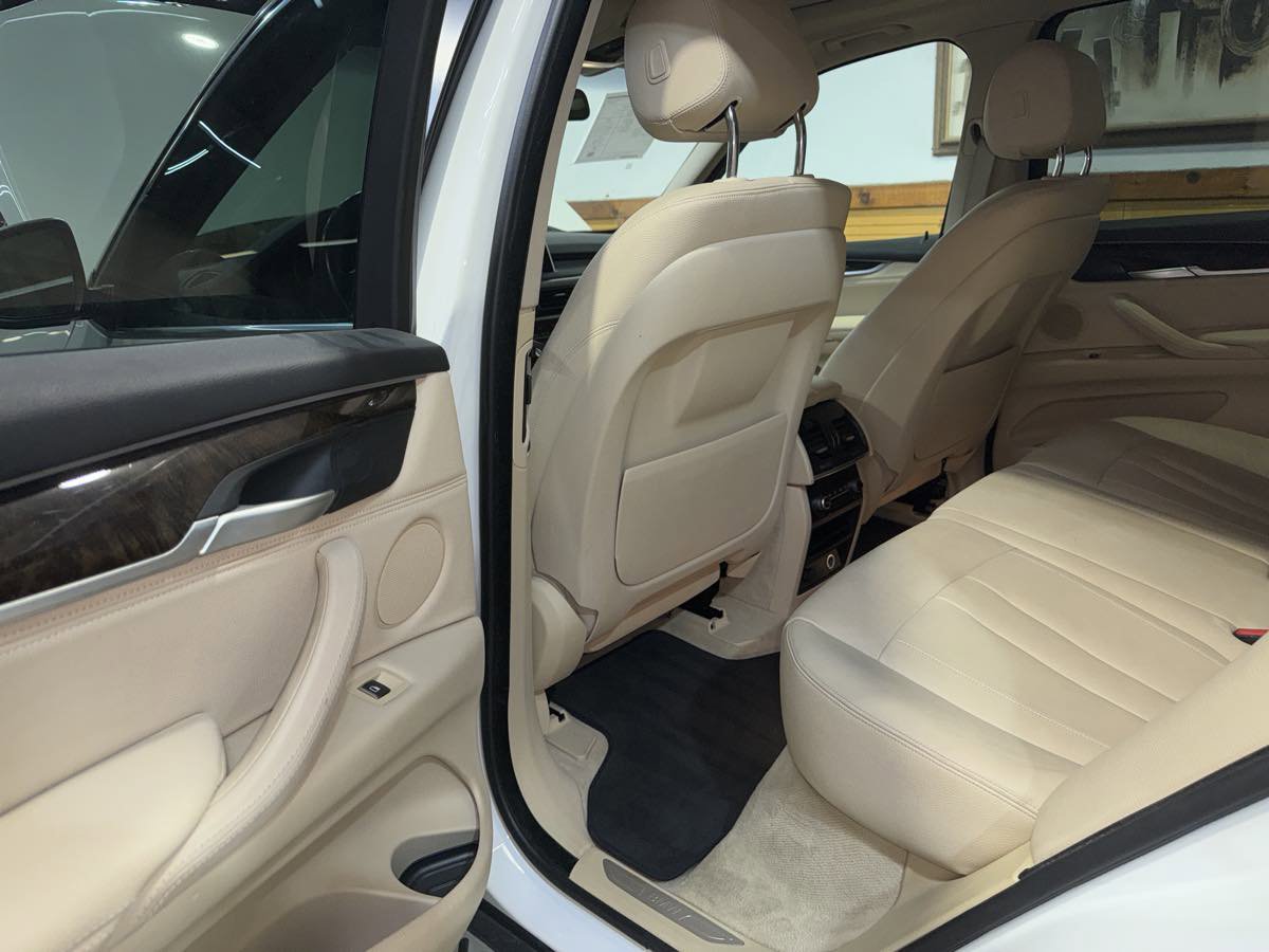 Used 2015 BMW X5 xDrive35i AWD/4WD image 23