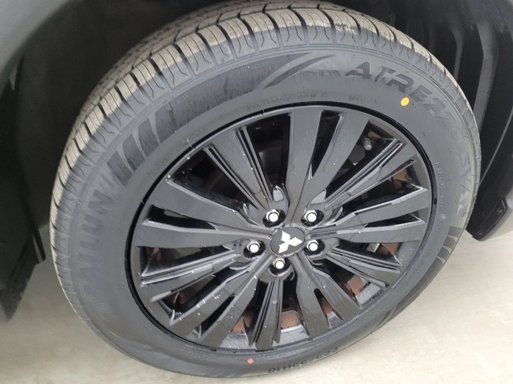 Used 2020 Mitsubishi Outlander SE AWD/4WD image 31
