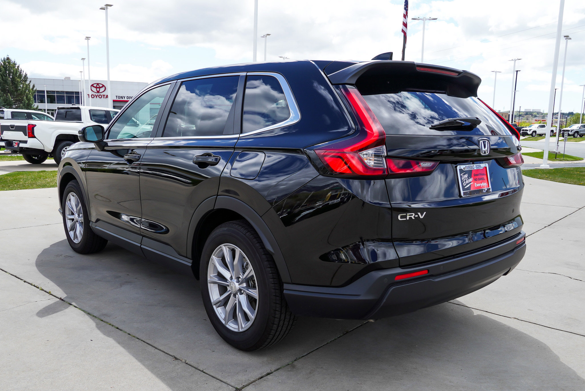 Used 2025 Honda CR-V EX-L image 6