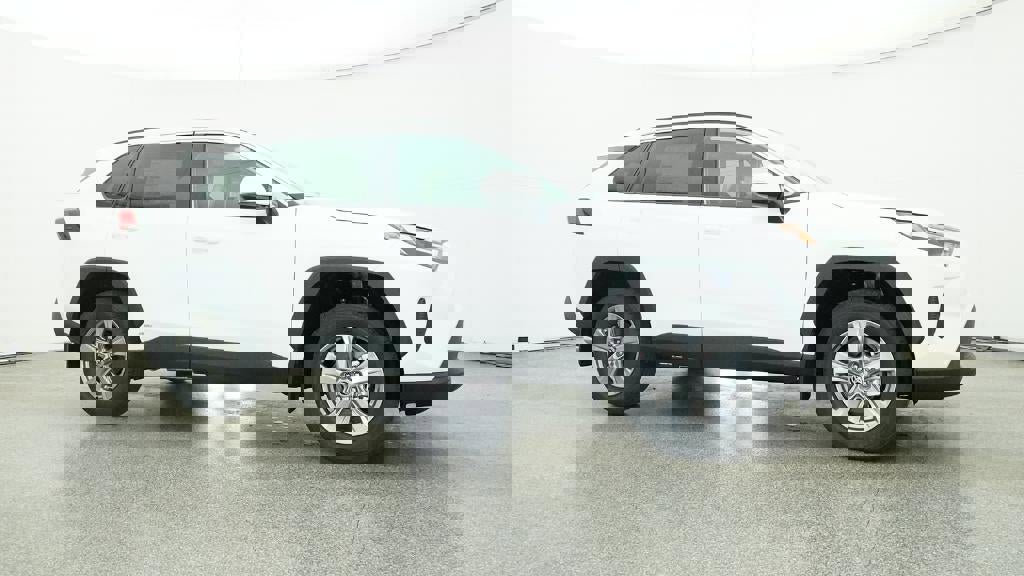 New 2025 Toyota RAV4 XLE image 20