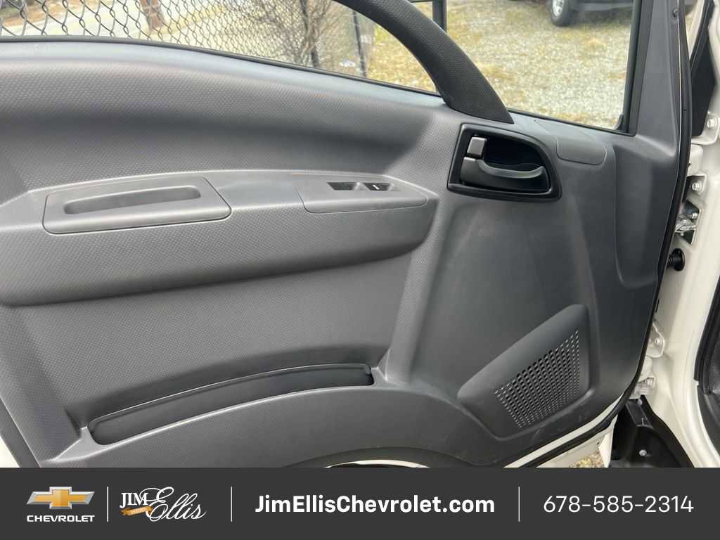 New 2024 Chevrolet Low Cab Forward image 10