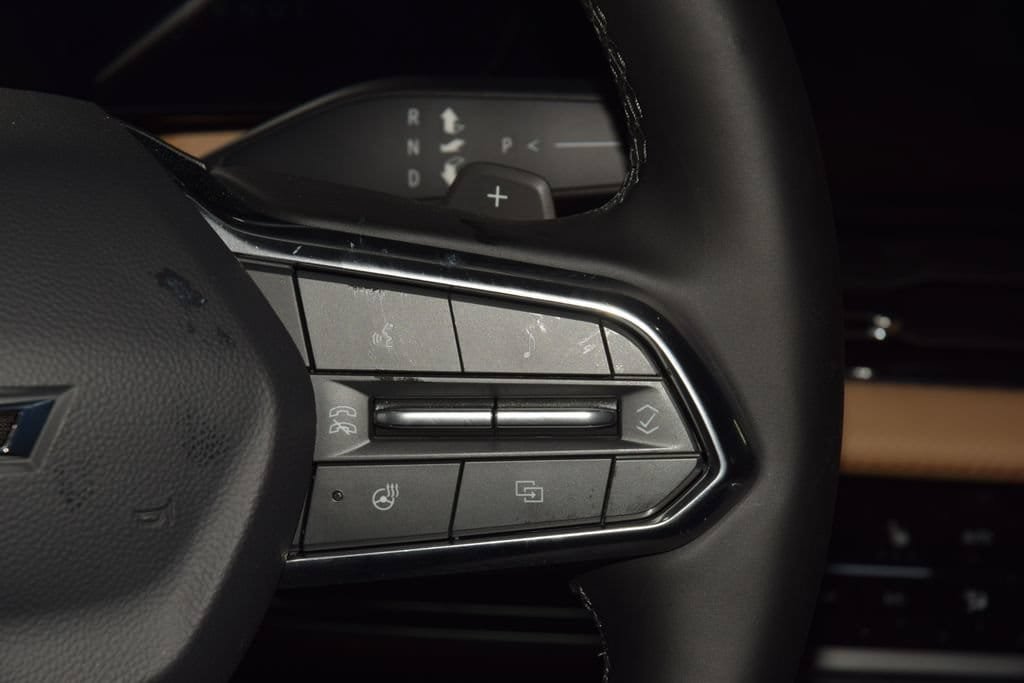 New 2027 Chevrolet Equinox ACTIV AWD/4WD image 38